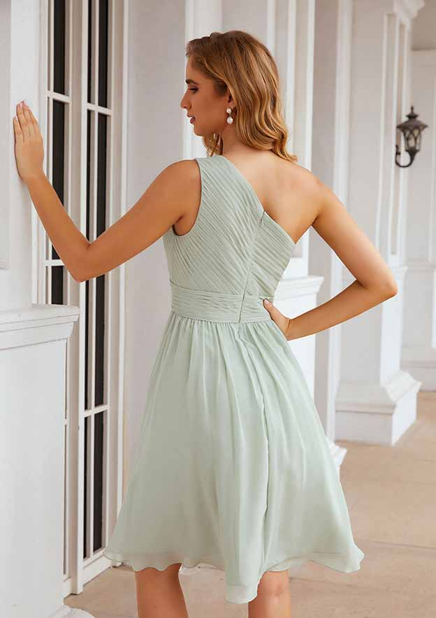 Honey Dew Oblique Shoulder Sleeveless Short Bridesmaid Dress