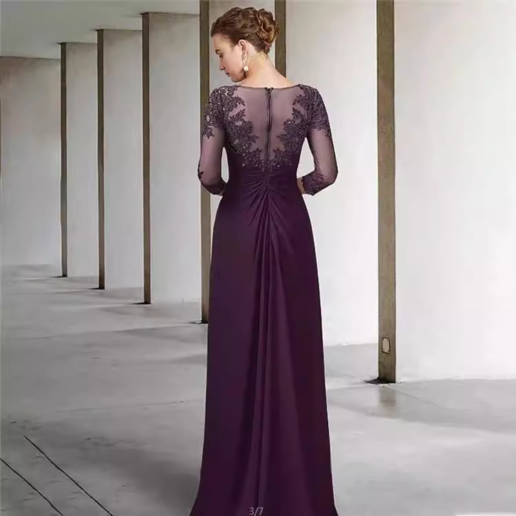 Scoop Neck Chiffon Mother Of The Bride Dress With Lace