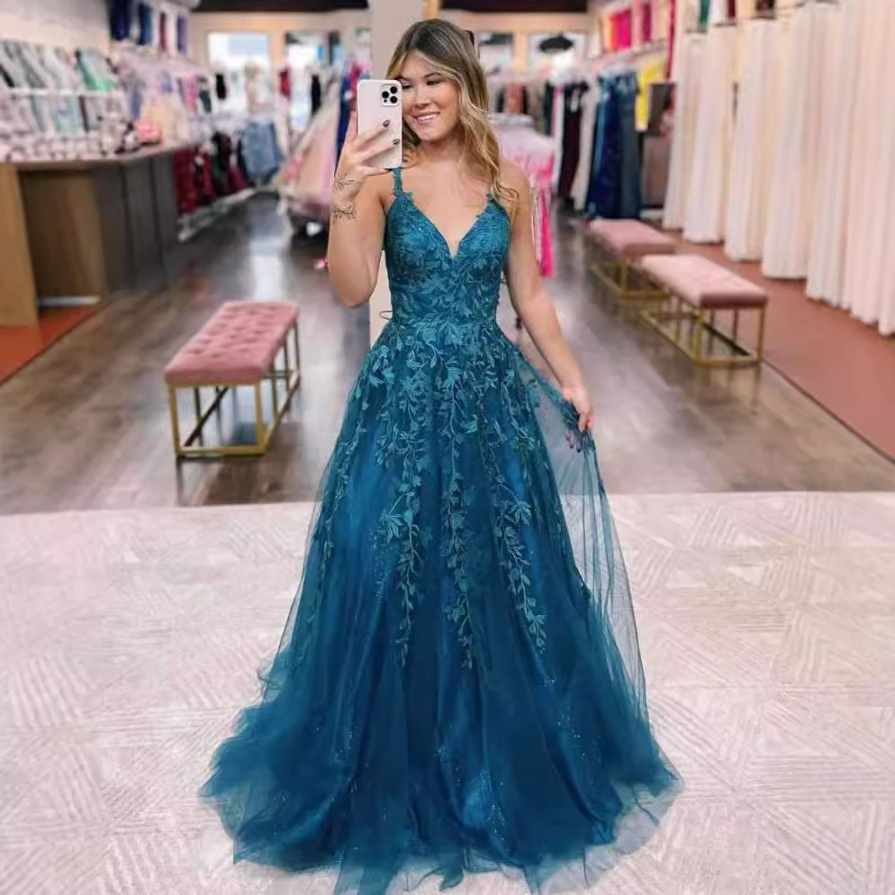 V-neck Tulle Glitter Appliques Lace Prom Dress