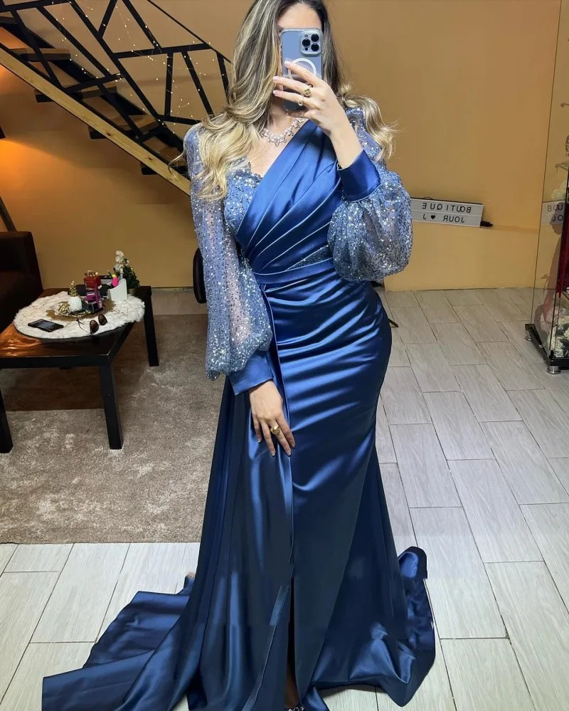 V-Neck Long Sleeves Sweep Train Sparkly Prom Dress