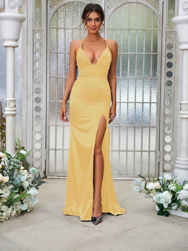 Simple Deep V-Neck Sleeveless Maxi Bridesmaid Slit Dress