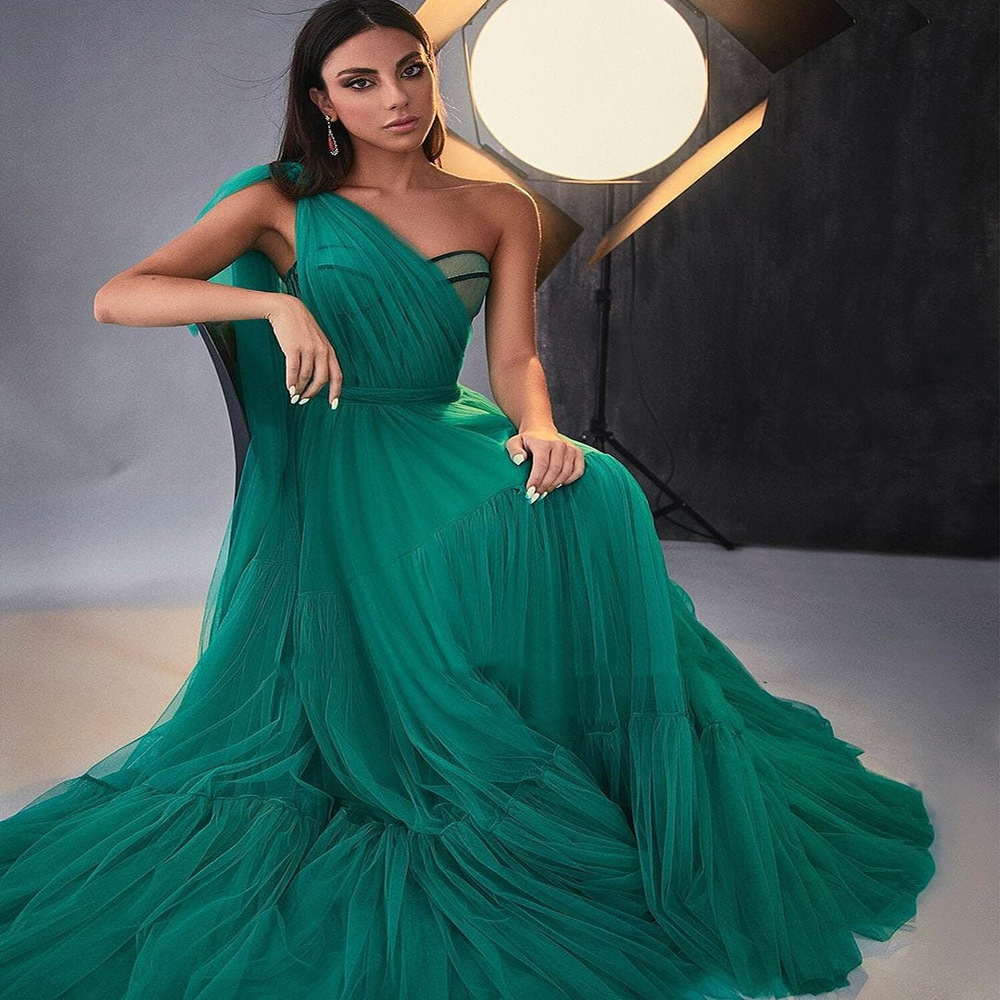 Green Oblique Shoulder Long Ruffle Prom Dress