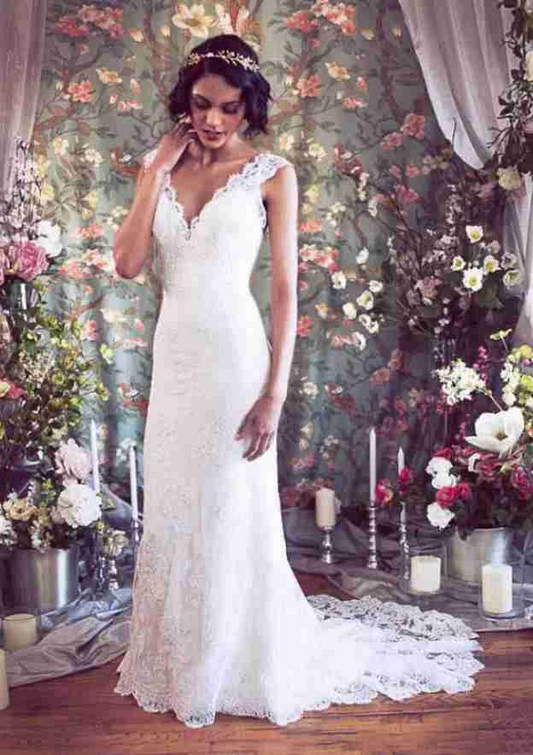 White Lace Sleeveless Mermaid Wedding Dress