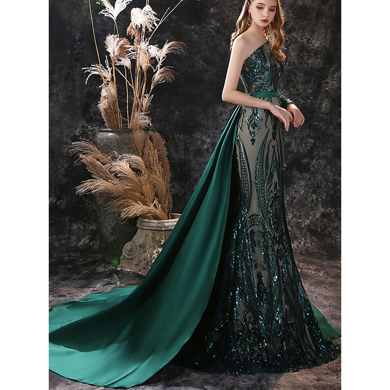 Green One Shoulder Brush Train Evening Dress