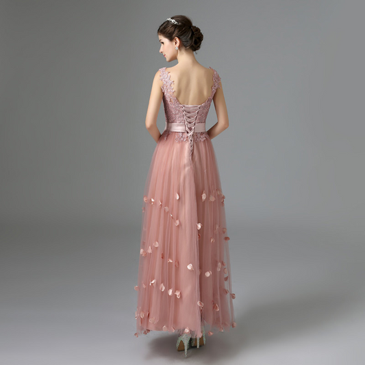 Lace Embroidered Sleeveless Evening Dress