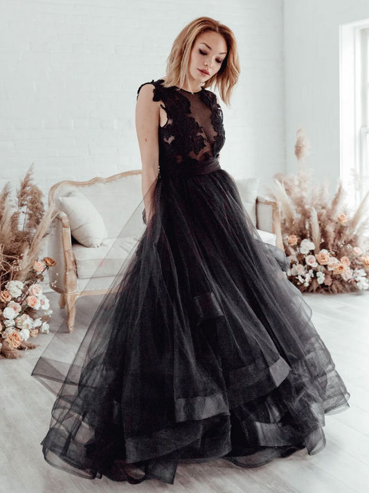 Black A-Line Lace Applique Backless Sleeveless Wedding Dress