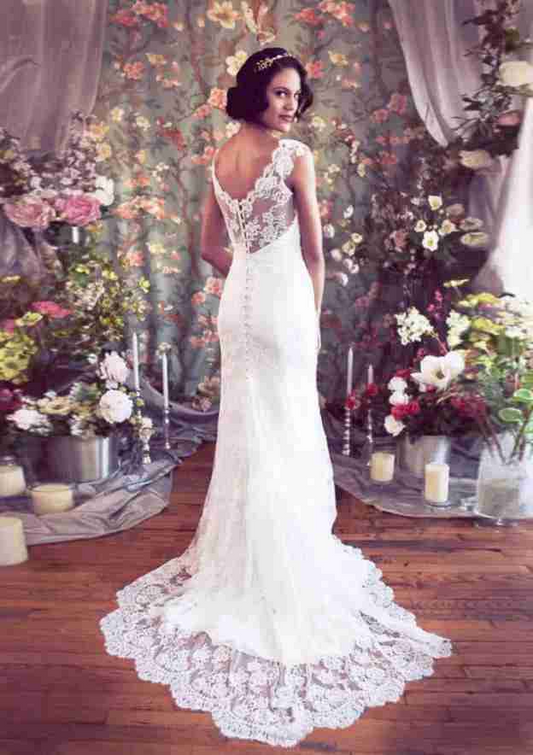 White Lace Sleeveless Mermaid Wedding Dress