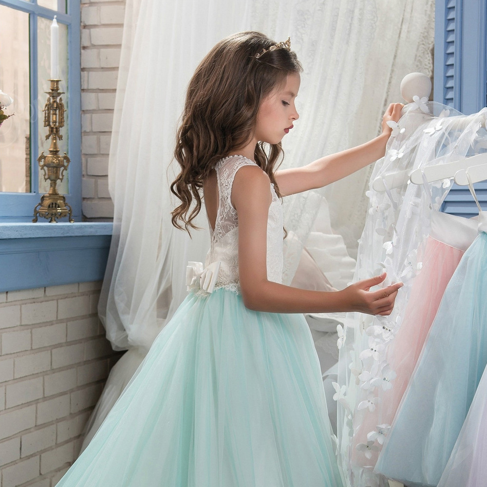 Light Cyan Mesh Sleeveless Kids Fairy Wedding Dress