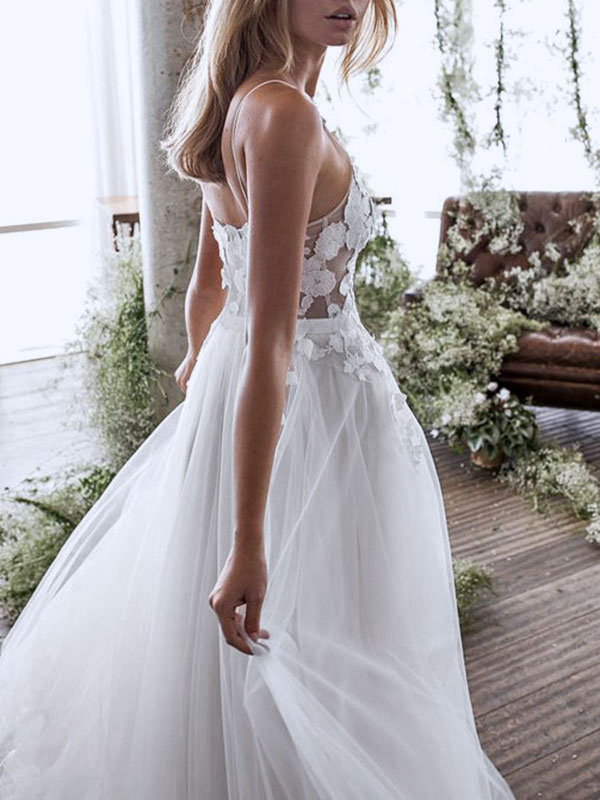 White Floral Embroidered Backless Sleeveless Wedding Dress