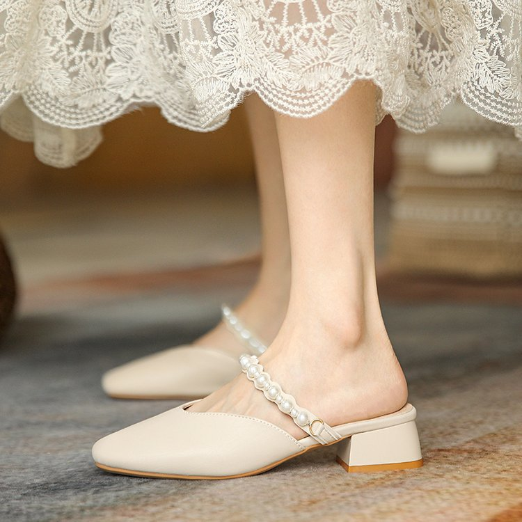 Off-White Square Toe Baotou Bridal Sandal With Pearl Detail