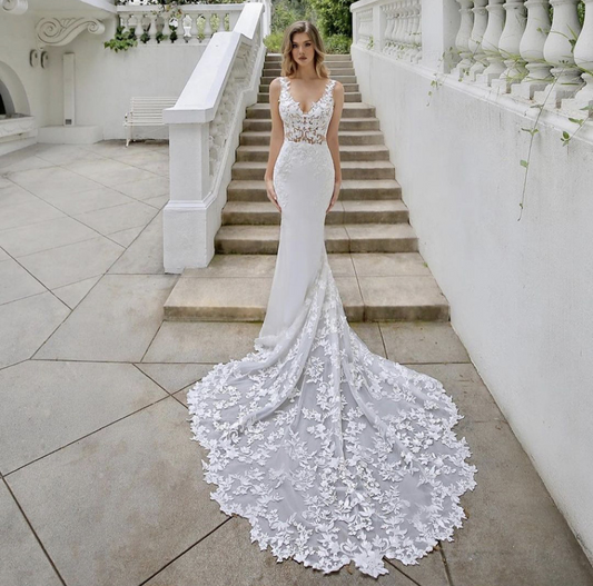 Mermaid V Neck Backless Lace Wedding Dress